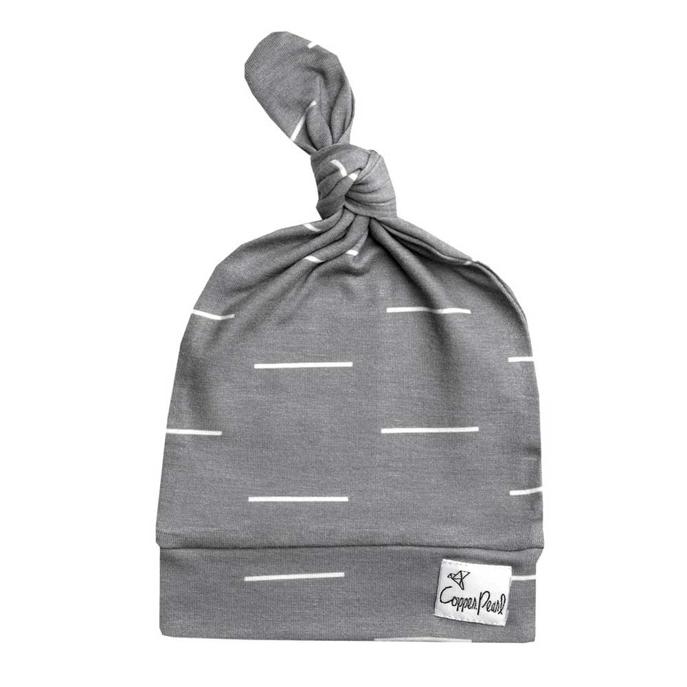 Grey knot hat with white dashes