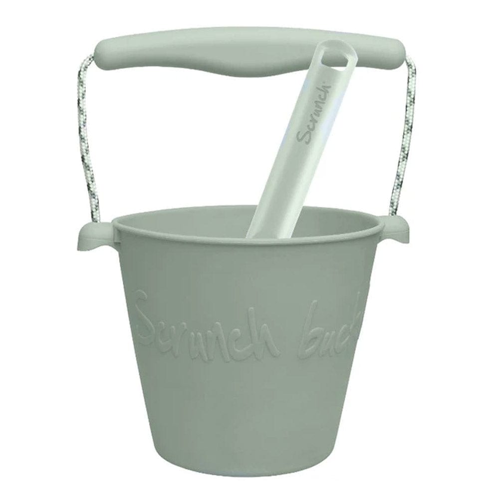 Crunch, fold, roll, or squeeze your scrunch bucket in anyway. This sage colored bucket and spade is super bendable and versatile.